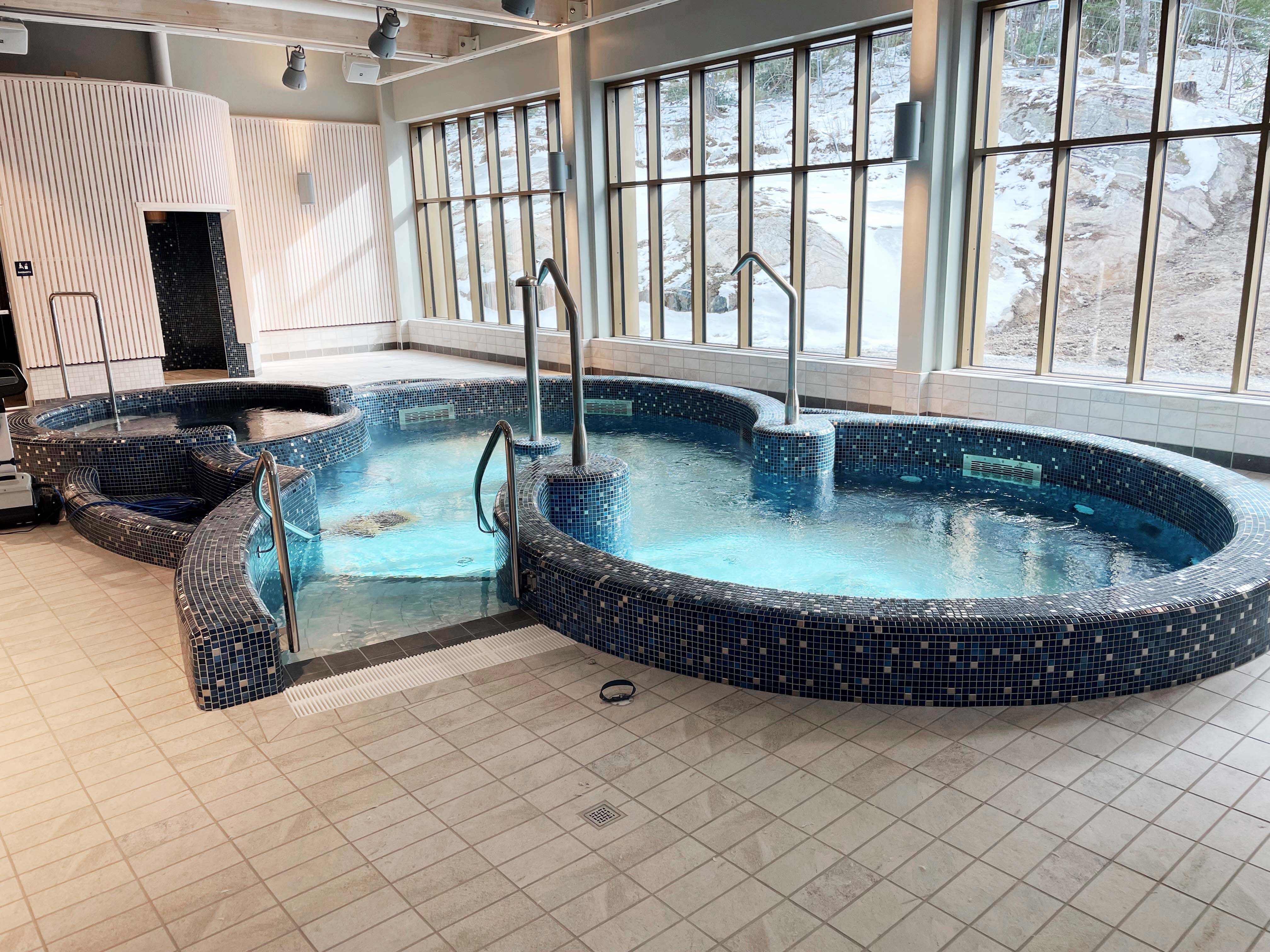 Plattsättning Plattsättare Badhus Simhall Pool Bassäng Spa Specialist
