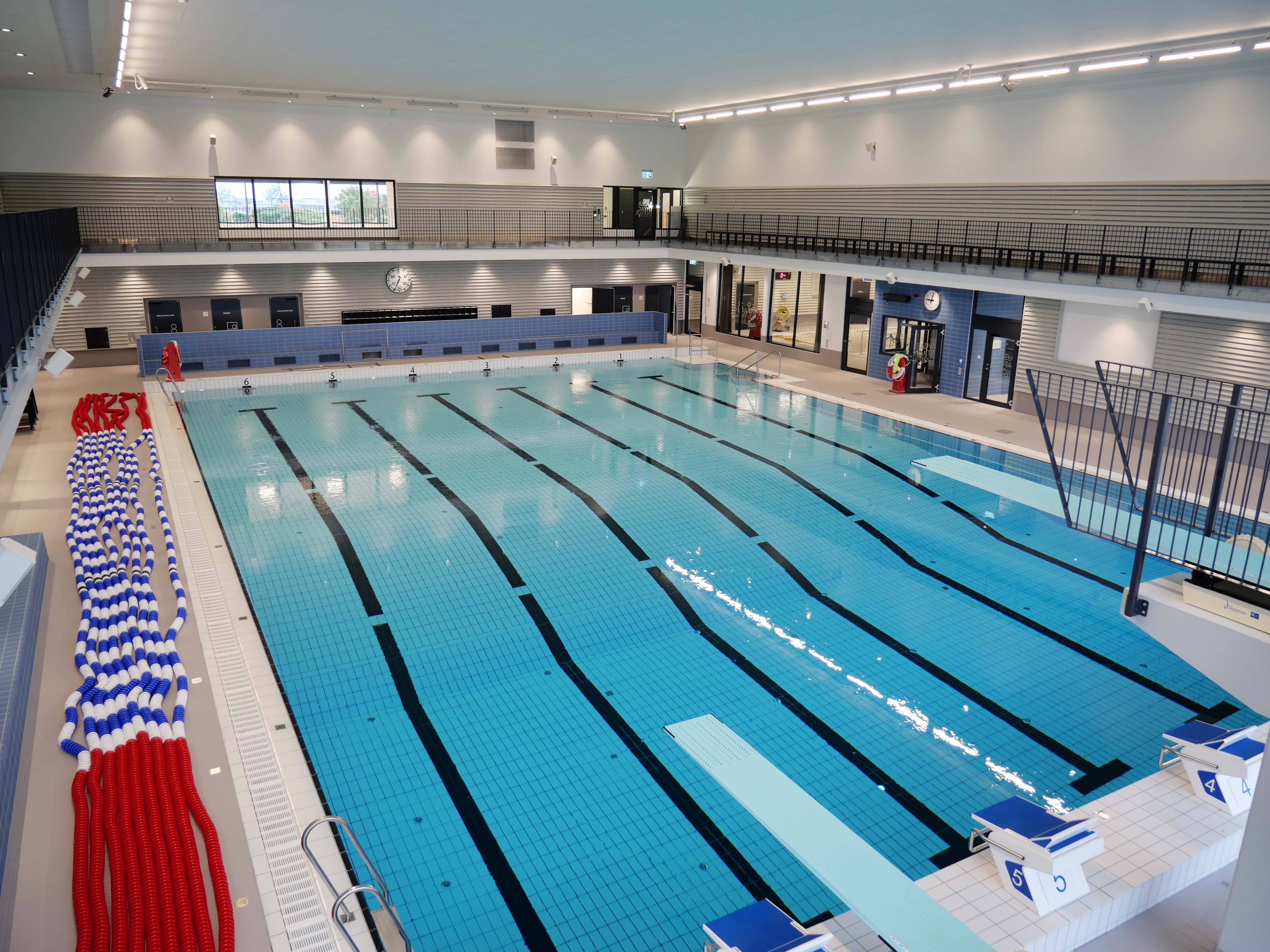 Plattsättning Plattsättare Badhus Simhall Pool Bassäng Spa Specialist