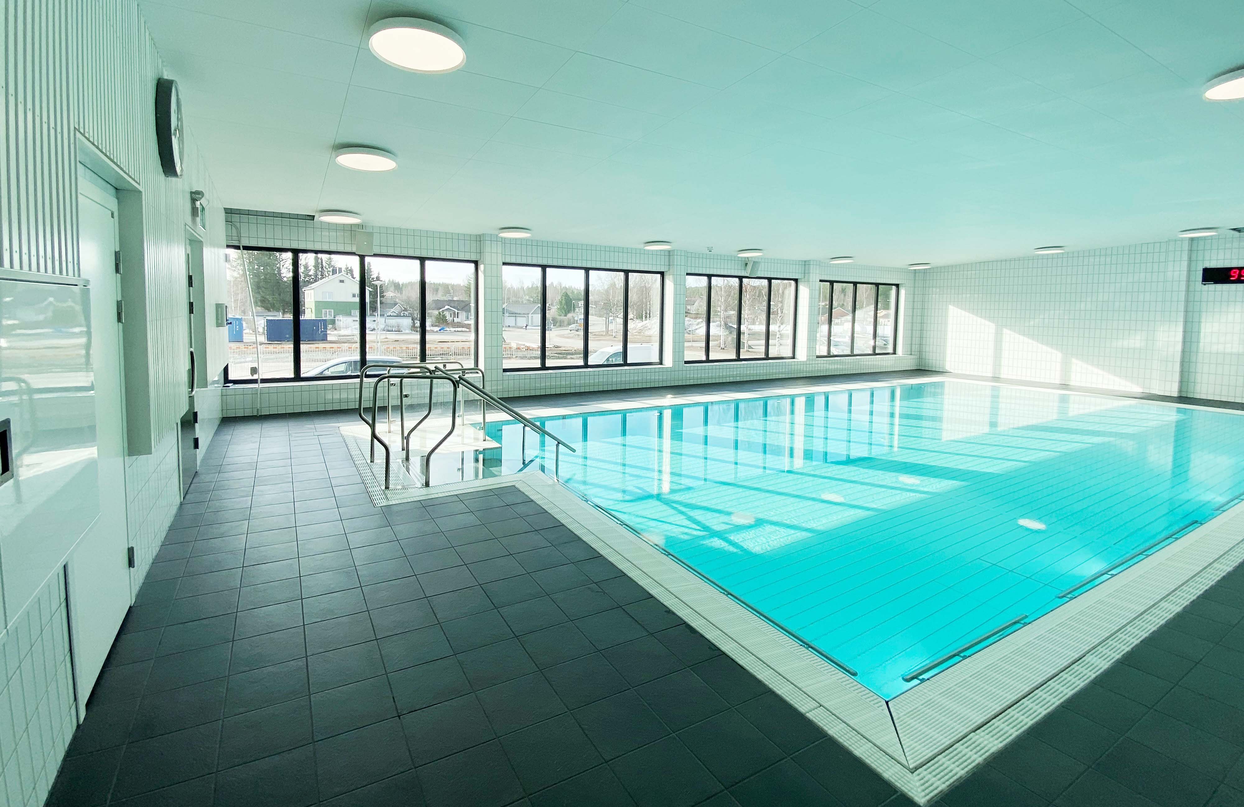 Plattsättning Plattsättare Badhus Simhall Pool Bassäng Spa Specialist